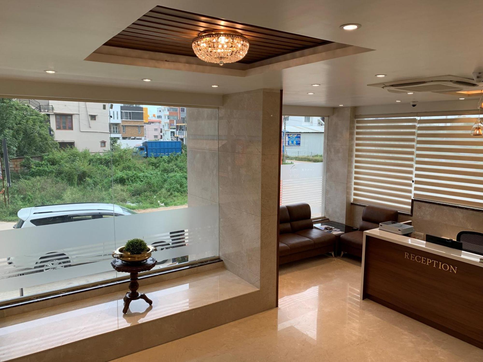 فندق Jesta Residency حسن المظهر الخارجي الصورة